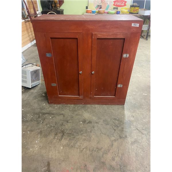 Kitchen Cupboard Fir - 40x40x16in.