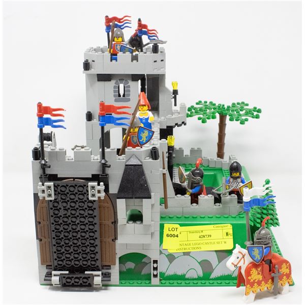 VINTAGE LEGO CASTLE SET W INSTRUCTIONS