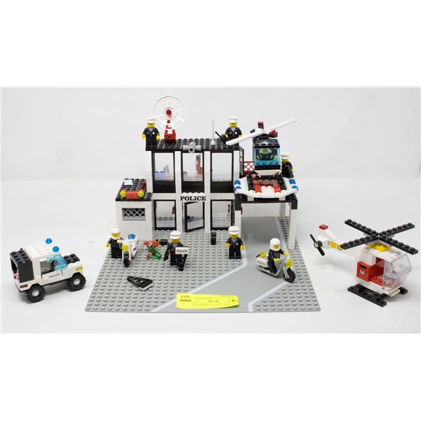 1980S LEGO POLICE STATION SET