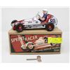 Image 1 : TIN PLATE WIND UP SPRINT RACER CAR IN BOX