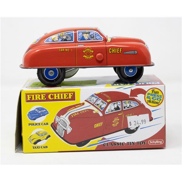 TIN VINTAGE STYLE PRESS AND GO CAR IN BOX