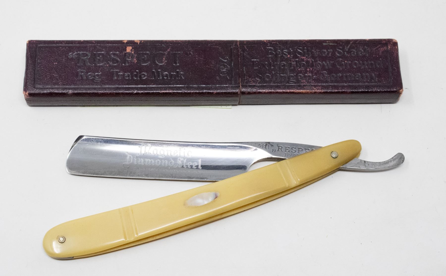 ANTIQUE RESPECT BEST SILVER STRAIGHT RAZOR