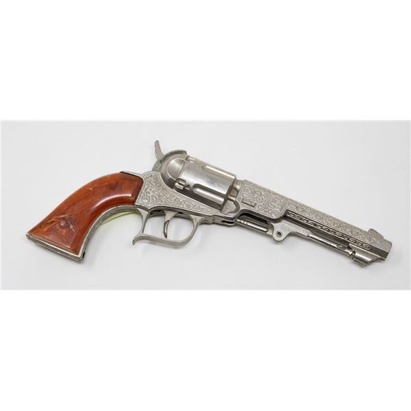 1950S PIONEER CAP GUN W/ LOADING ACTION