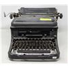 UNDERWOOD TYPEWRITER 1930S