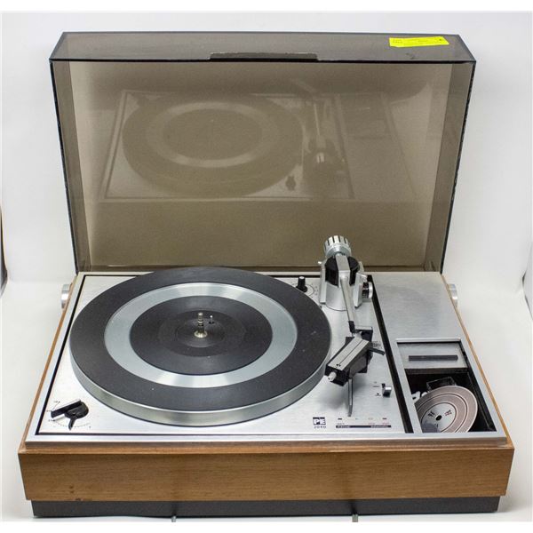 VINTAGE PE 2040 TURNTABLE WOODEN BASE