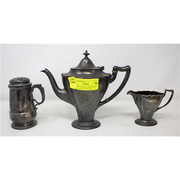 HOTEL MCDONALD 1900 GRAND TRUNK RAILWAY TEA SET