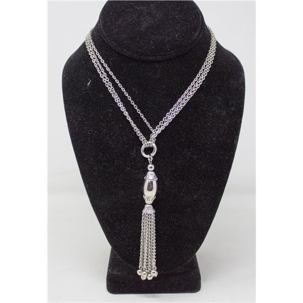 SILVER TONE DROP PENDANT NECKLACE