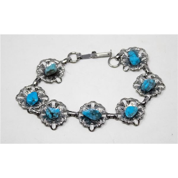 TURQUOISE AND SILVER TONE BRACELET