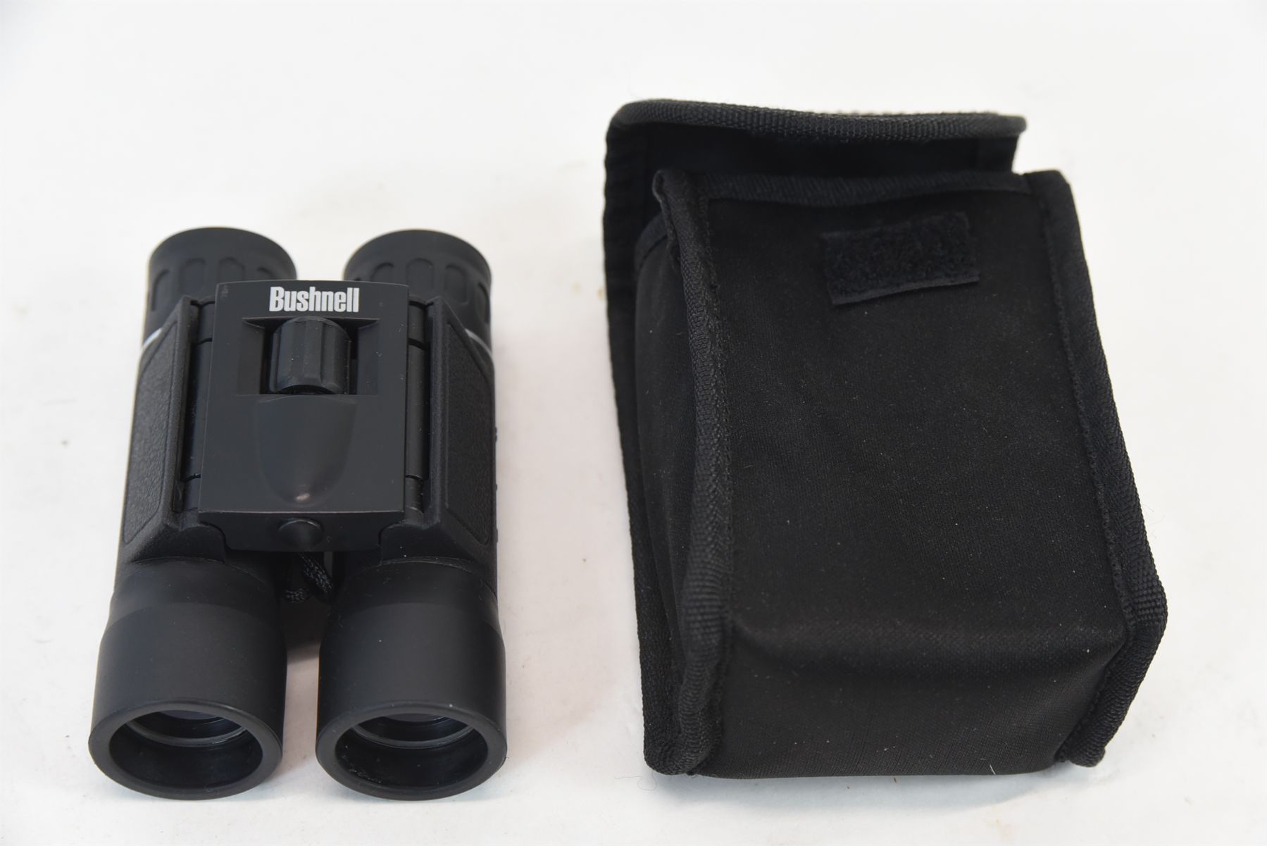 Binocolo Bushnell Prime 10x25 - Compatto, Leggero, Impermeabile IPX7 E Con Protezione EXO, Ideale Per Escursioni E Viaggi