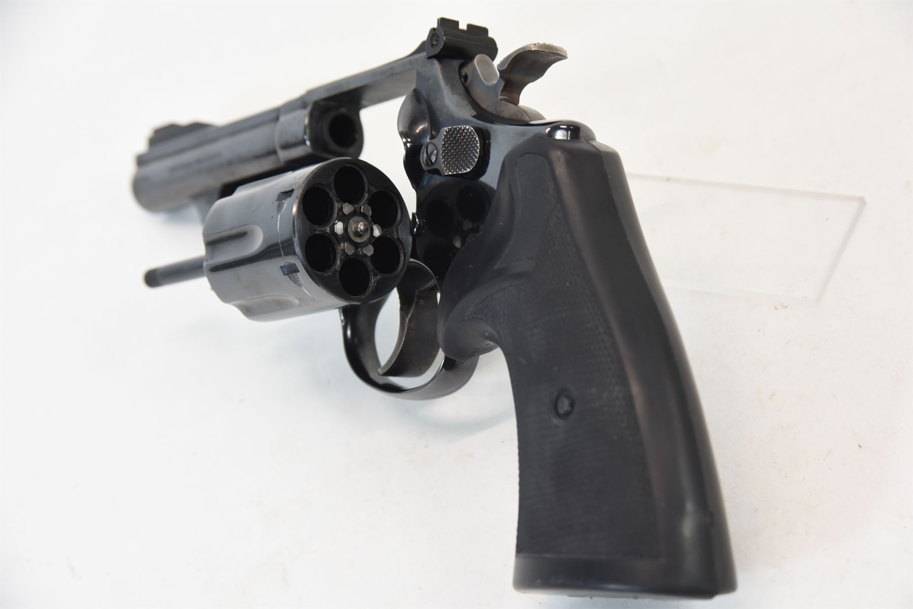 Smith & Wesson Model 19-3 Revolver - Landsborough Auctions
