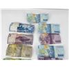 Image 2 : 294000 Indonesian Rupiah Notes Bills