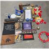 Image 13 : Group of Assorted Asian Collectables