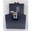 Image 2 : First Alert Waterproof Fire Safe