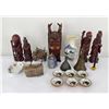 Image 1 : Group of Assorted Collectables