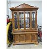 Image 1 : Nice Large Mirrored Buffet China Cabinet