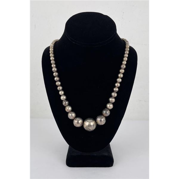 Navajo Sterling Silver Bench Bead Necklace