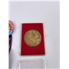Image 3 : NASA Apollo 11 Moon Landing Button and Coin