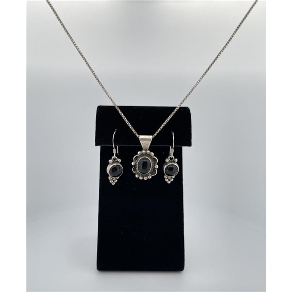 Navajo Sterling Silver Jet Necklace Earrings