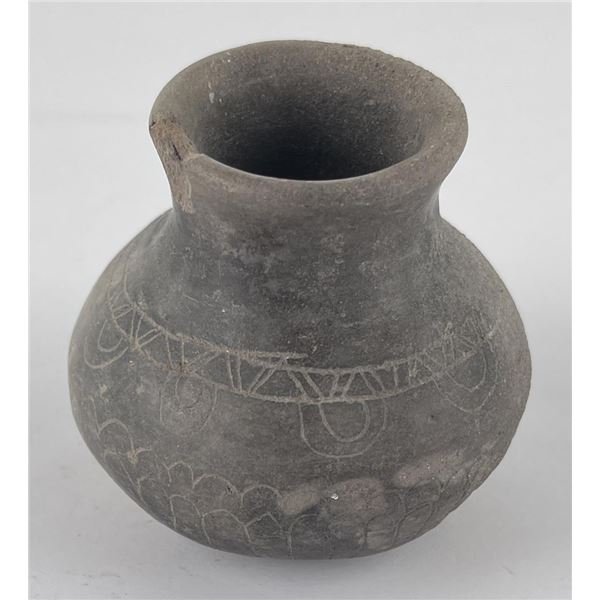 Ancient Precolumbian Pottery Pot