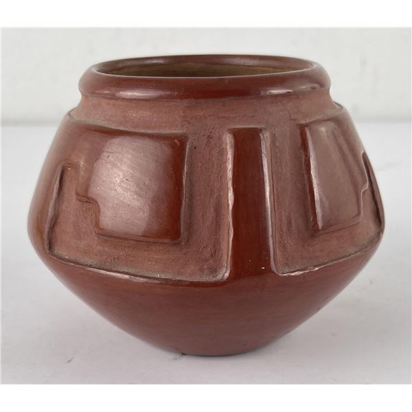 Santa Clara Red Pueblo Indian Pot