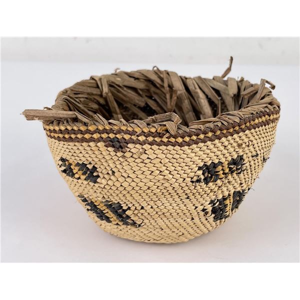 Klickitat Native American Indian Basket