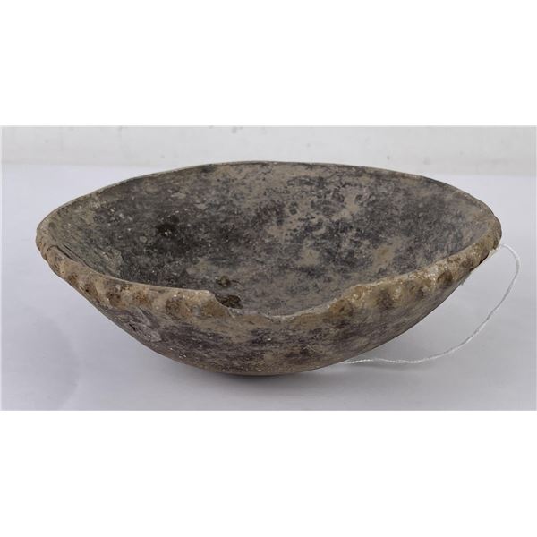 Ancient Anasazi or Mimbres Pottery Bowl Pot