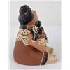 Image 2 : Native American Indian Pottery Story Teller