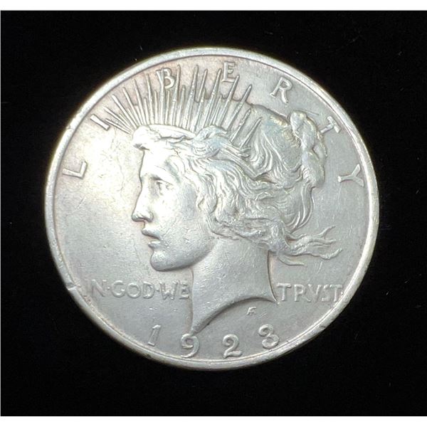PEACE SILVER DOLLAR - 1923