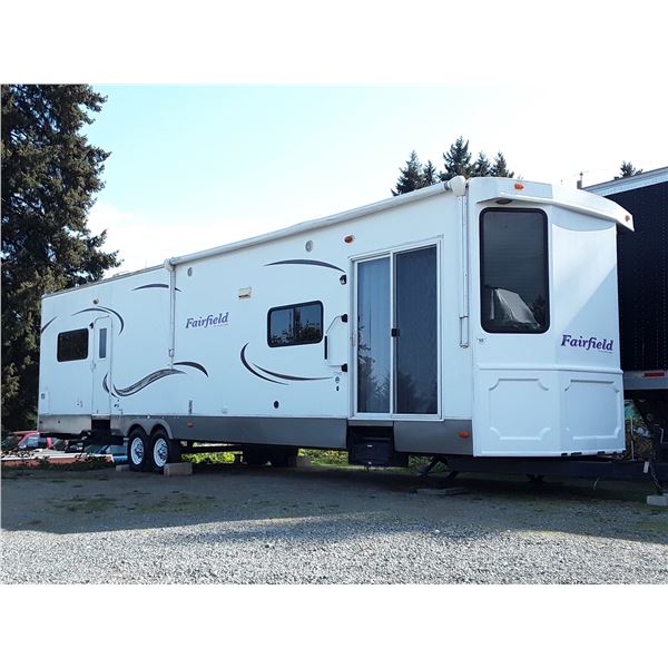 0B --  2013 HEARTLAND FAIRFIELD 44' PARK MODEL TRAILER