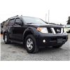 Image 8 : F3 --  2005 NISSAN PATHFINDER LE 4X4, Black, 304971 KM's