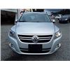 Image 5 : F2 --  2010 VW TIGUAN SE AWD, Silver, 219541 KM's