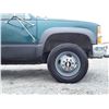 Image 28 : 0C --  1997 CHEVROLET GMT400 K3500 4X4 FLAT DECK, Green, 231192  KM's