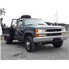 Image 6 : 0C --  1997 CHEVROLET GMT400 K3500 4X4 FLAT DECK, Green, 231192  KM's
