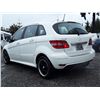 Image 16 : B3 --  2011 MERCEDES B200 T, White, 131501 KM's