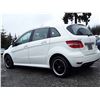 Image 17 : B3 --  2011 MERCEDES B200 T, White, 131501 KM's