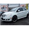 Image 1 : B3 --  2011 MERCEDES B200 T, White, 131501 KM's