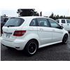 Image 10 : B3 --  2011 MERCEDES B200 T, White, 131501 KM's