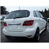 Image 12 : B3 --  2011 MERCEDES B200 T, White, 131501 KM's