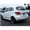 Image 16 : B3 --  2011 MERCEDES B200 T, White, 131501 KM's