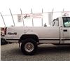 Image 24 : A5 --  1995 CHEVROLET GMT400 2500 4X4 LONG BOX, White, 304867 KM's  "NO RESERVE"