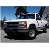 Image 2 : A5 --  1995 CHEVROLET GMT400 2500 4X4 LONG BOX, White, 304867 KM's  "NO RESERVE"