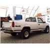 Image 8 : A5 --  1995 CHEVROLET GMT400 2500 4X4 LONG BOX, White, 304867 KM's  "NO RESERVE"