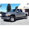 Image 1 : H5 --  2002 CHEVROLET SILVERADO 2500 H.D. EXT CAB 4X4, Grey, 391860 KM's