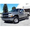Image 2 : H5 --  2002 CHEVROLET SILVERADO 2500 H.D. EXT CAB 4X4, Grey, 391860 KM's