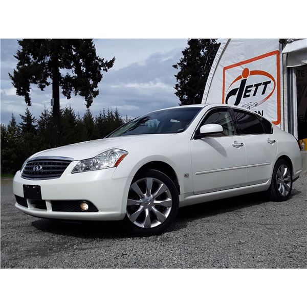 B5 --  2006 INFINITI M35 AWD , White, 164688 KM's