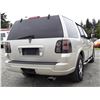 Image 13 : A8 --  2005 LINCOLN NAVIGATOR  4X4, White, 249852 KM's "NO RESERVE"