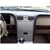 Image 78 : A8 --  2005 LINCOLN NAVIGATOR  4X4, White, 249852 KM's "NO RESERVE"