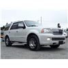 Image 8 : A8 --  2005 LINCOLN NAVIGATOR  4X4, White, 249852 KM's "NO RESERVE"