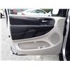 Image 60 : E5 --  2011 DODGE GRAND CRAVAN EXPRESS, Grey, 180043 KM's