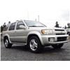 Image 8 : C2 --  2001 INFINITI QX4 4X4, Gold, 242246 KM's